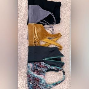 Bundle of 15 fabletics sports bras. All size medium.